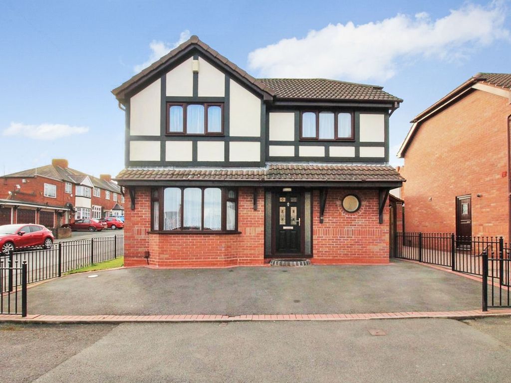 4 bed detached house for sale in Castleton Street, Dudley DY2, £295,000