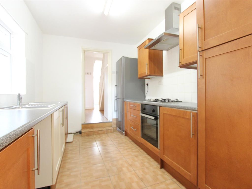 3 bed terraced house for sale in Dysons Road, London N18, £375,000