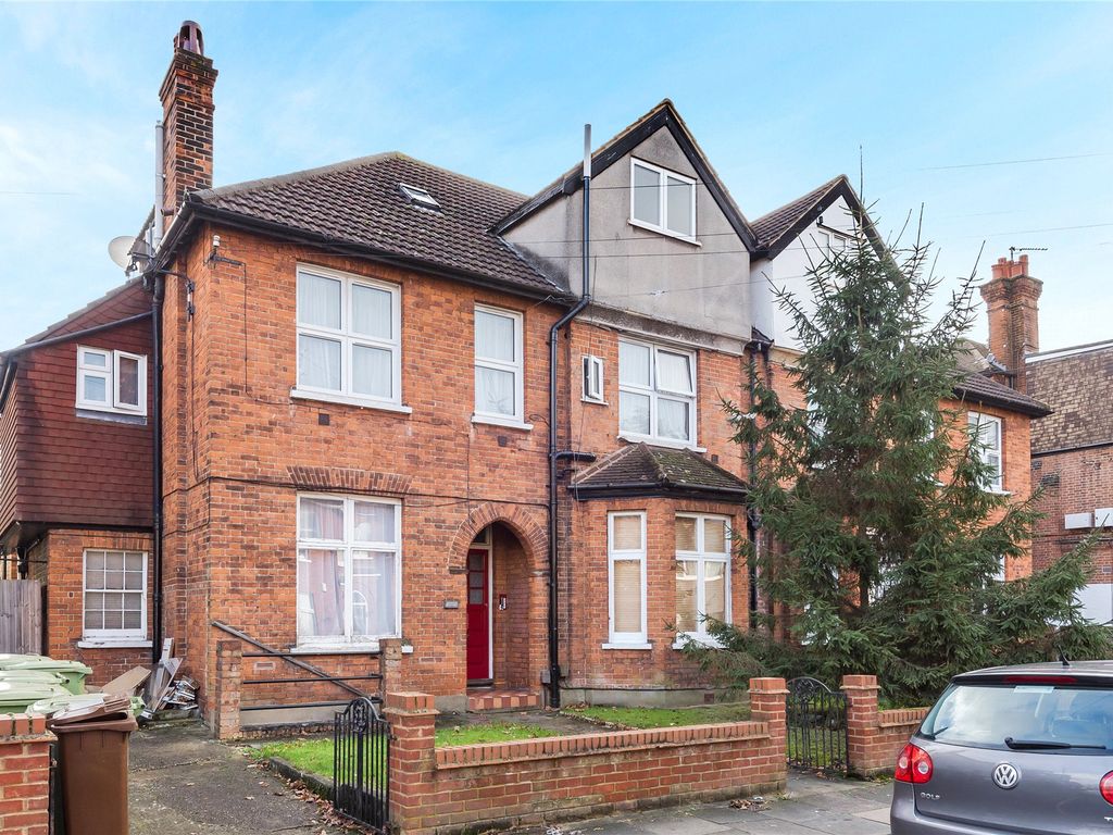 1 bed flat for sale in Highland Road, Bromley BR1, £260,000