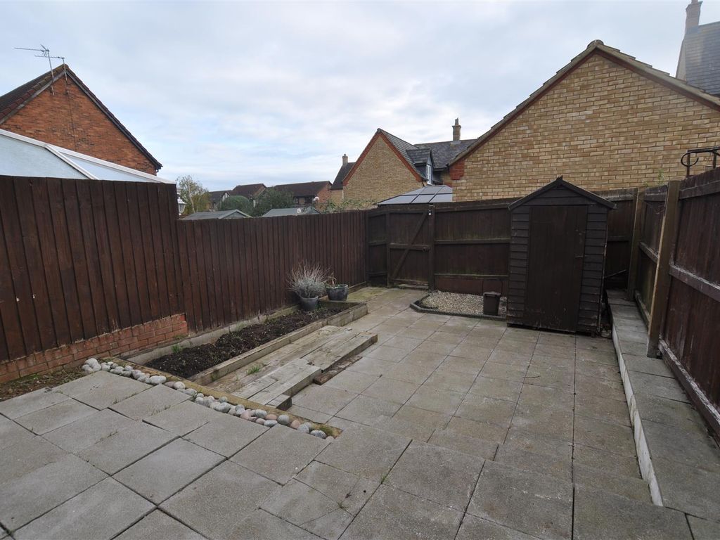 3 bed property for sale in Bluebell Drive, Lower Stondon, Henlow SG16, £350,000