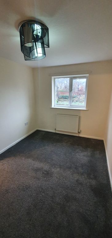 3 bed town house to rent in Warton Avenue, Bradford BD4, £950 pcm