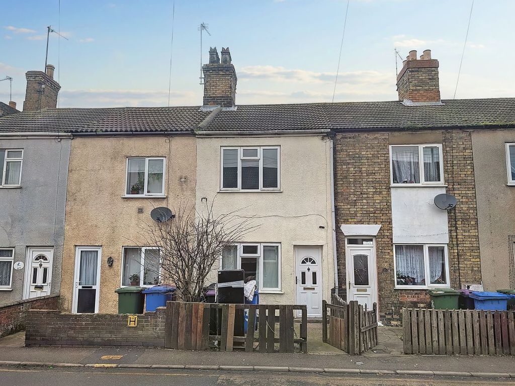 3 bed terraced house for sale in 23 Broadfield Street, Boston, Lincolnshire PE21, £40,000