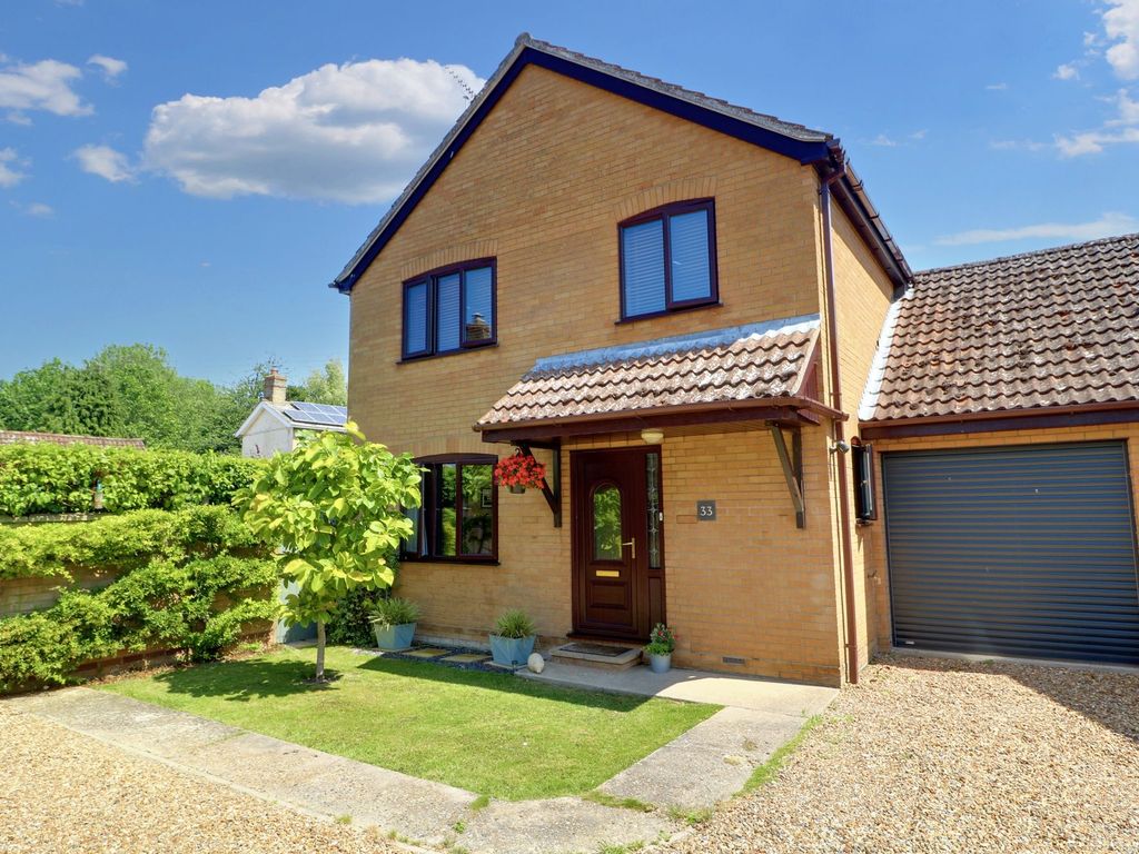 4 bed detached house for sale in East Road, Isleham CB7, £400,000