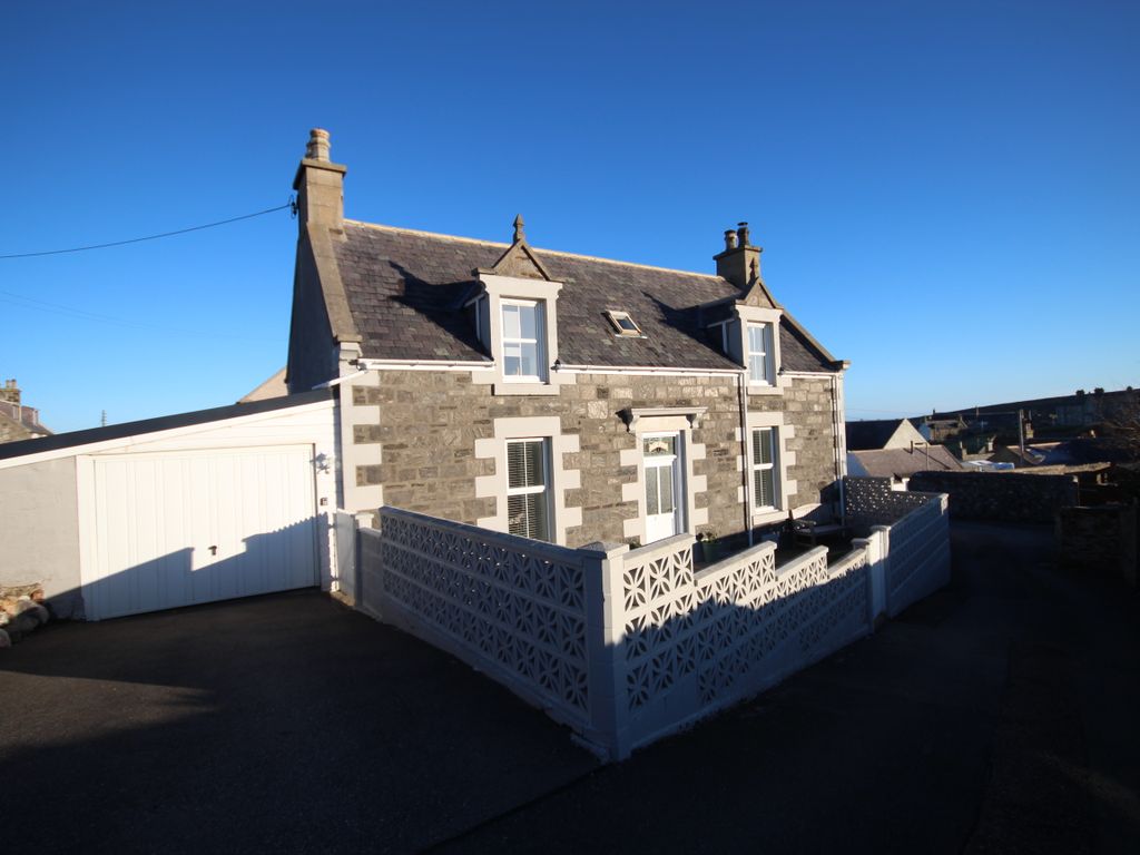 4 bed detached house for sale in Barbank Street, Portsoy AB45, £240,000