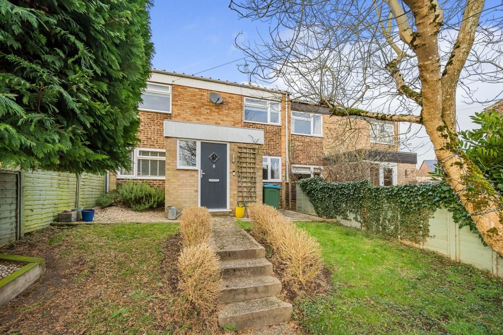 3 bed terraced house for sale in Long Crendon, Buckinghamshire HP18, £400,000
