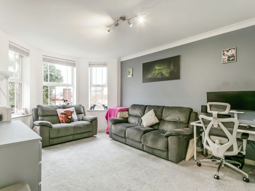 2 bed flat for sale in Poole Road, Upton, Poole BH16, £215,000