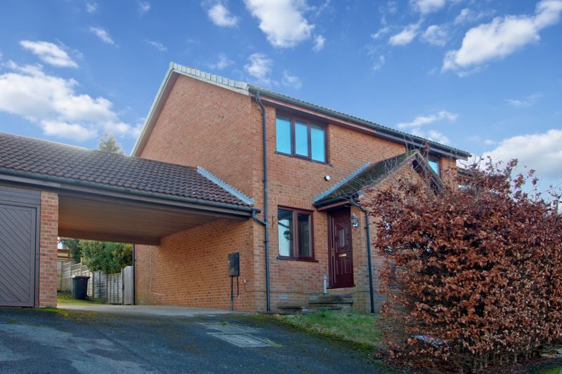 2 bed terraced house for sale in Yarrow Drive, Killinghall, Harrogate HG3, £179,950
