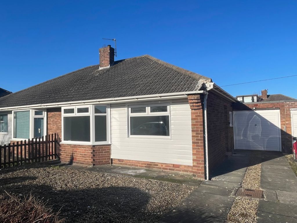 2 bed bungalow for sale in Canterbury Way, Wideopen, Newcastle Upon Tyne, Tyne And Wear NE13, £215,000