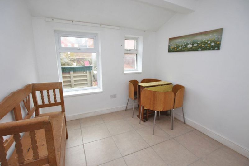 2 bed flat for sale in Wellington Street, Grimsby DN32, £45,000