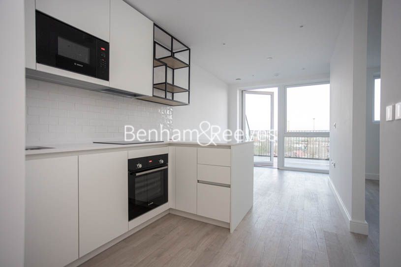 1 bed flat to rent in Belgrave Road, Wembley HA0, £1,650 pcm