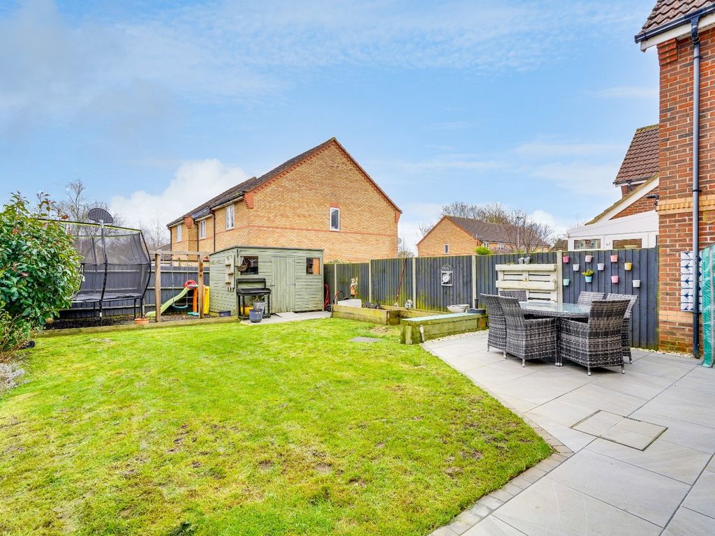 3 bed detached house for sale in Sumerling Way, Bluntisham, Huntingdon, Cambridgeshire PE28, £350,000