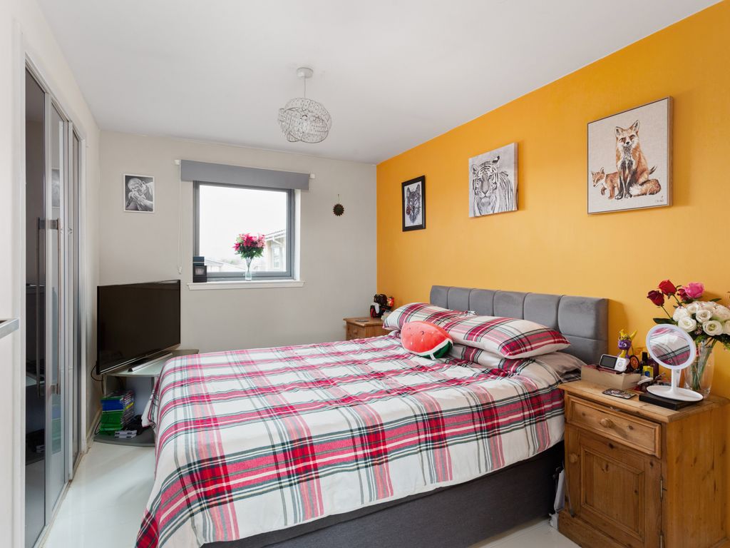 2 bed flat for sale in Flat 7, 22 Cakemuir Grove, Niddrie EH16, £170,000