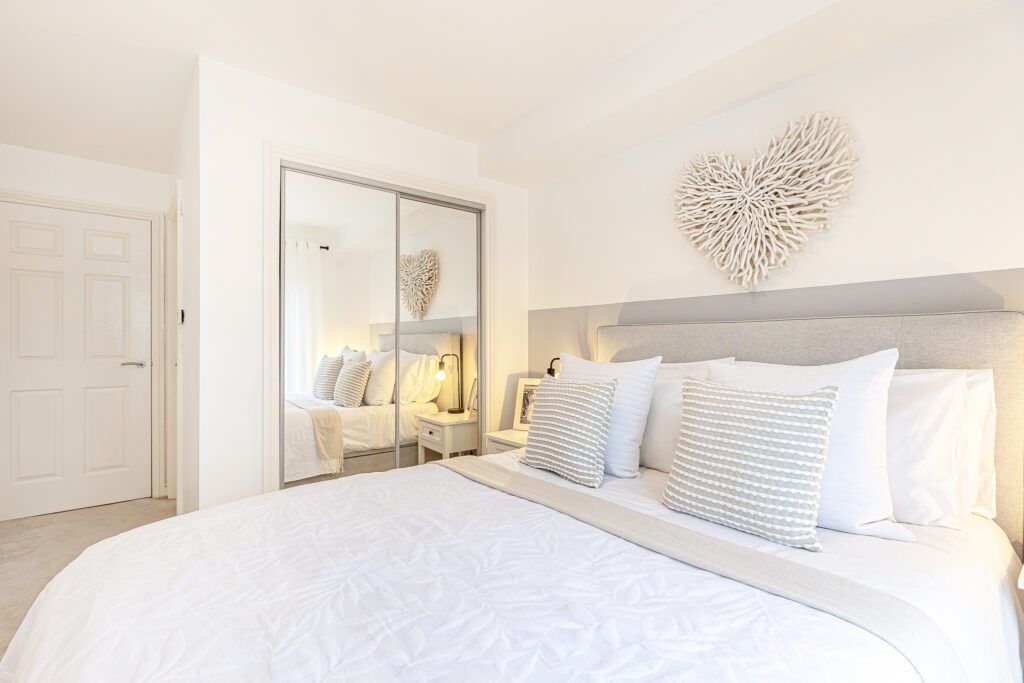 2 bed flat for sale in Erskine Street, Stirling FK7, £145,000