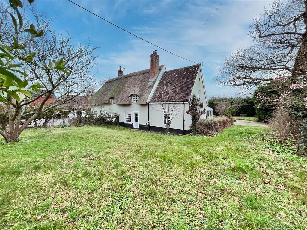 3 bed cottage for sale in Norwich Road, Barham, Ipswich IP6, £525,000