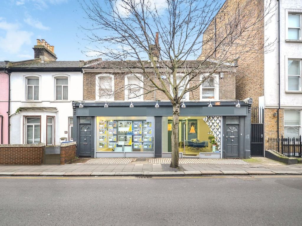 Office to let in Churchfield Road, London W3, £24,600 pa