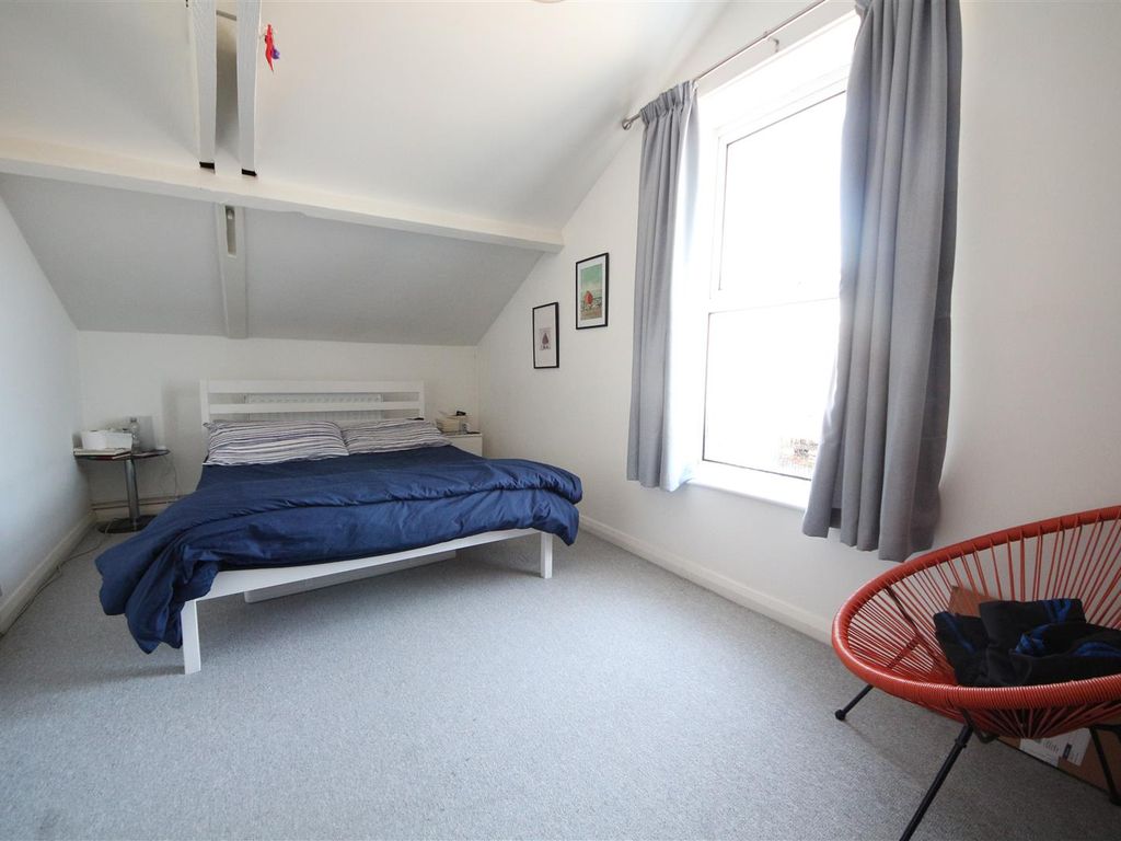 1 bed flat for sale in Mill Road, Cambridge CB1, £220,000