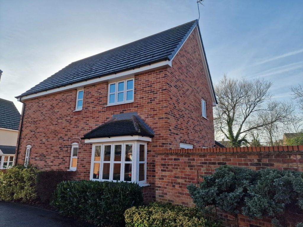 3 bed detached house for sale in Teeswater Close, Long Lawford, Rugby CV23, £295,000