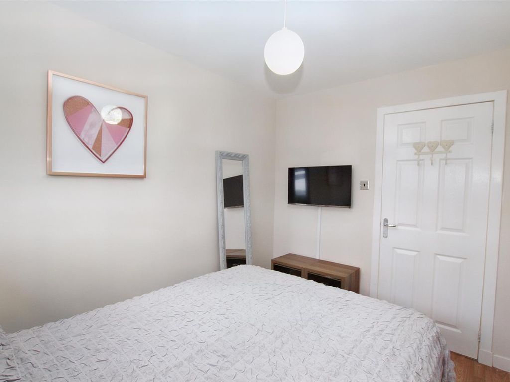 3 bed detached bungalow for sale in Strath Halladale, Law, Carluke ML8, £199,995