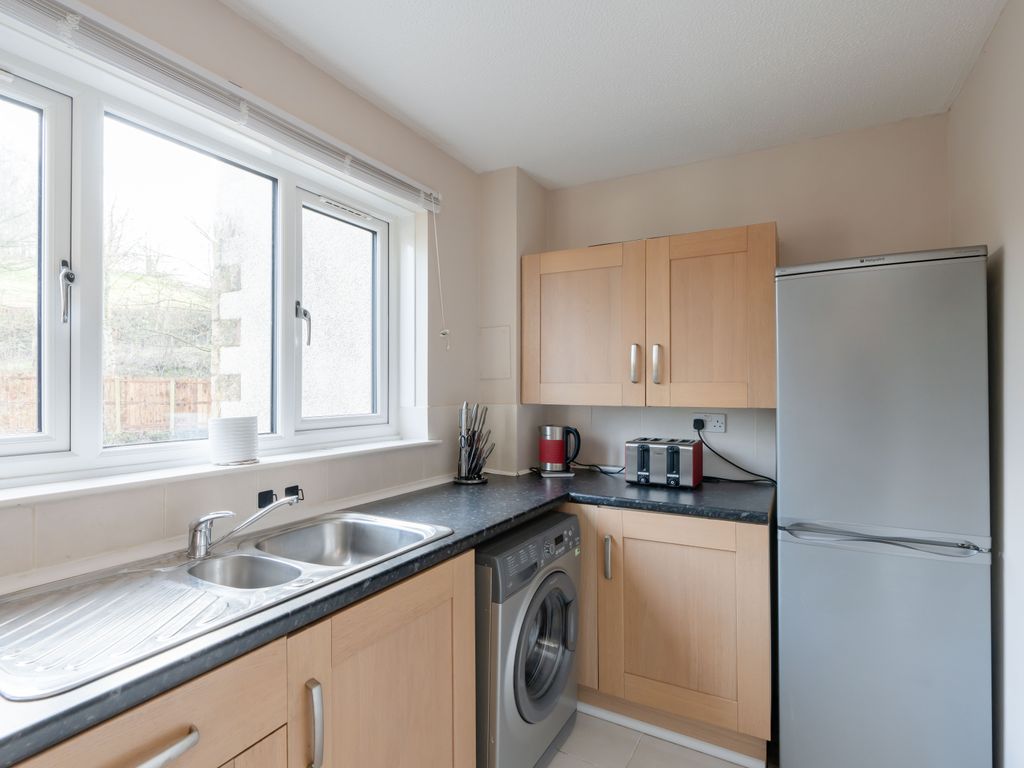 1 bed flat for sale in 49 Wallace Mill Gardens, Livingston EH53, £100,000