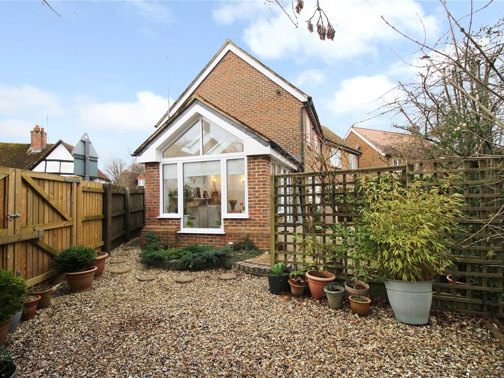3 bed semi-detached house for sale in Church Street, Great Shefford RG17, £395,000