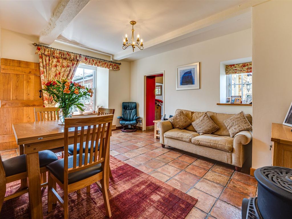 2 bed cottage for sale in High Street, Rushton, Kettering NN14, £450,000