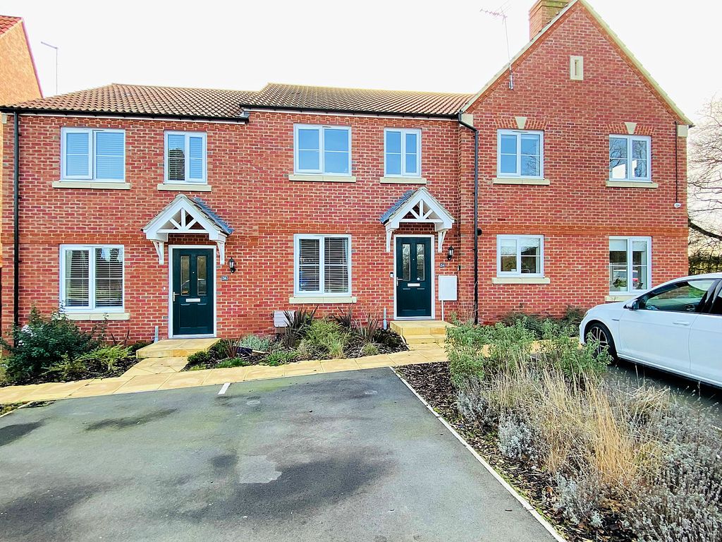 3 bed town house for sale in Centurion Drive, Kirby Muxloe LE9, £112,000