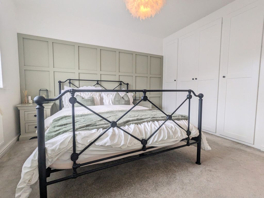 3 bed detached house for sale in Llwyn Yr Eos Grove, Merthyr Tydfil CF47, £290,000