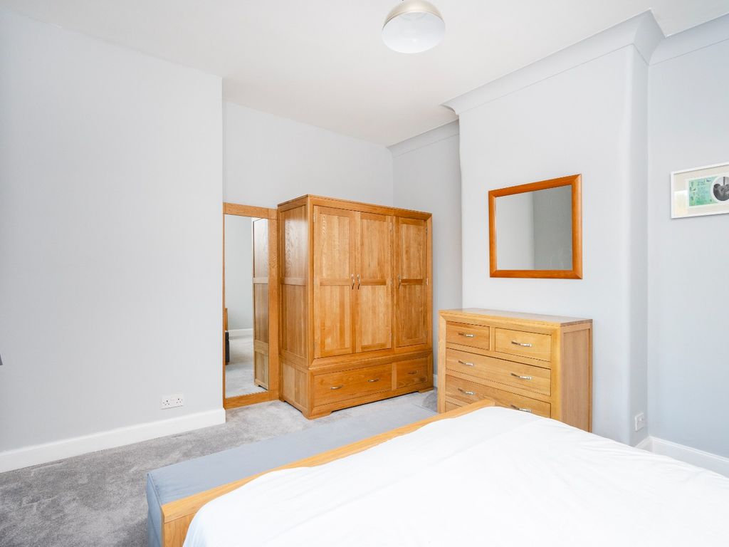 3 bed flat for sale in Burnside Road, Uphall, Broxburn, West Lothian EH52, £165,000