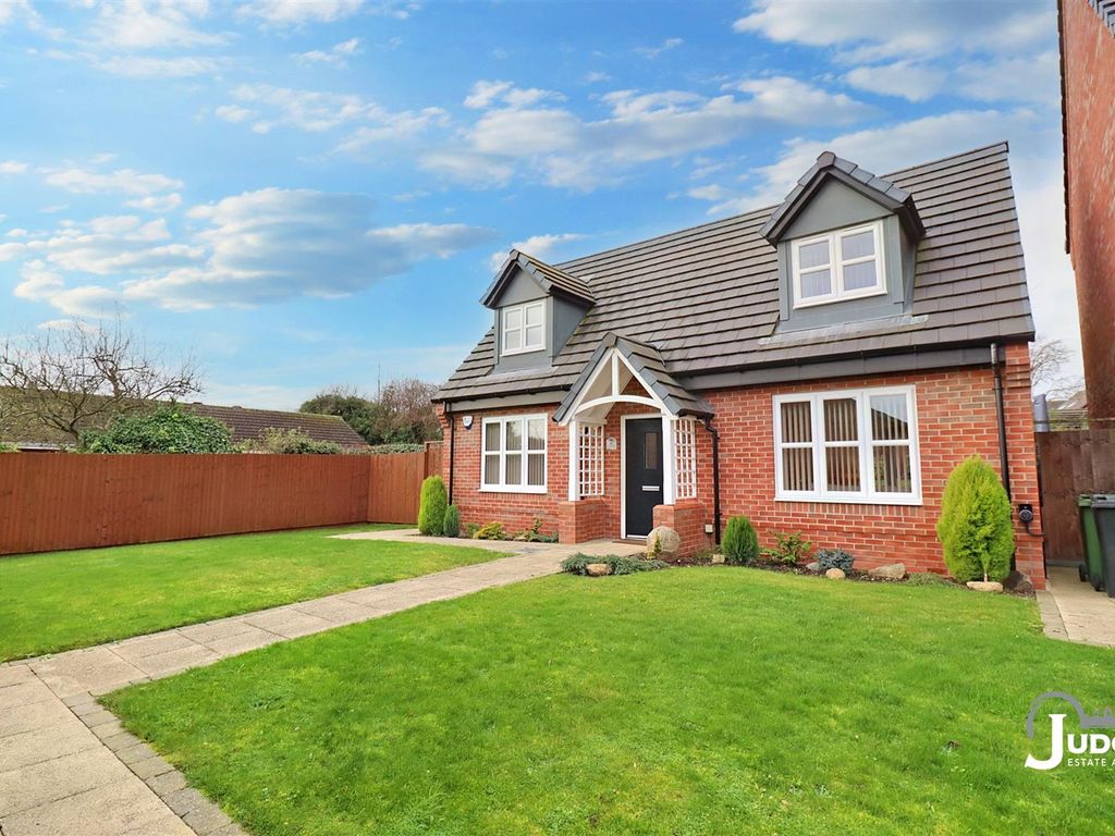 2 bed detached bungalow for sale in Airborne Avenue, Anstey, Leicester LE7, £379,950