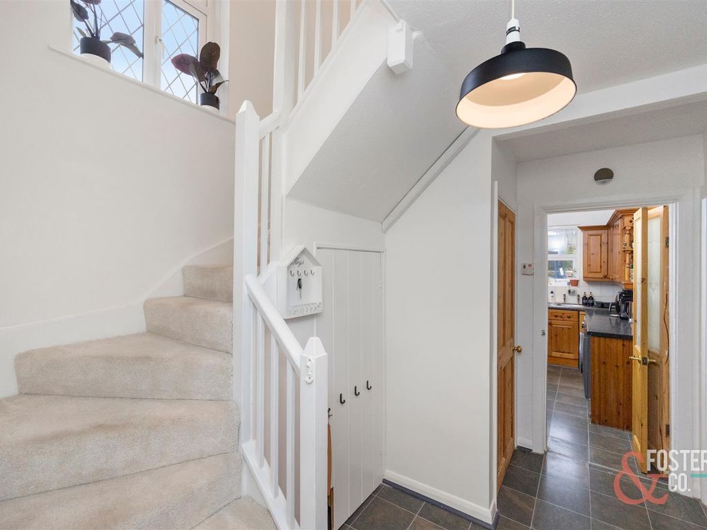 3 bed end terrace house for sale in Old Shoreham Road, Hove BN3, £400,000