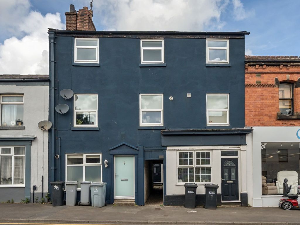 2 bed flat for sale in 12B Chester Road, Macclesfield SK11, £150,000