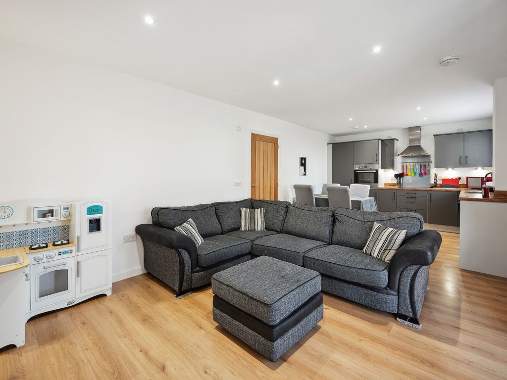 4 bed detached house for sale in Berryfield Crescent, Alva, Clackmannanshire FK12, £305,000