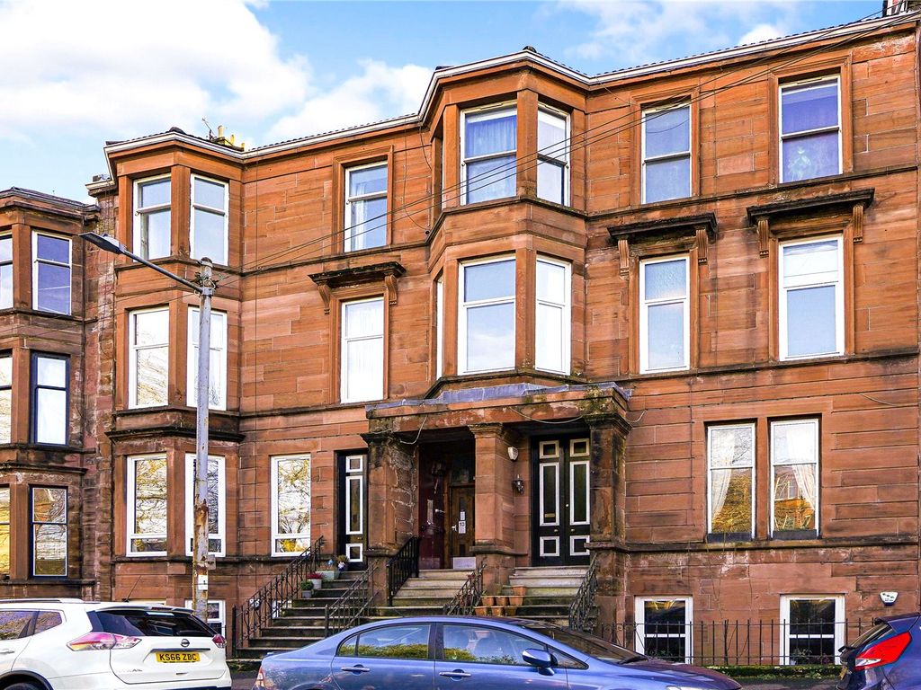 2 bed flat for sale in B/1, Niddrie Square, Queen's Park, Glasgow G42, £220,000