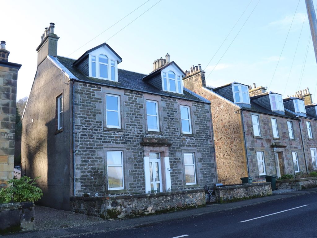 3 bed flat for sale in Lilybank, Kilchattan Bay, Isle Of Bute PA20, £130,000