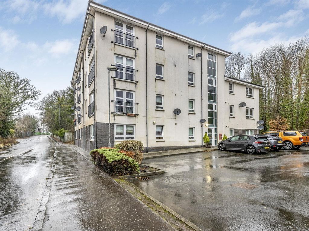 2 bed flat for sale in Littlemill Court, Bowling, Glasgow G60, £124,995