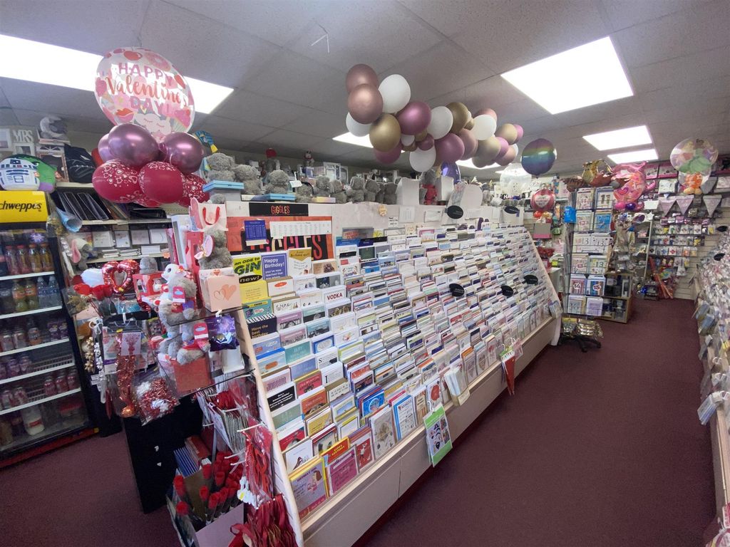 Commercial property for sale in Gifts & Cards CH61, Pensby, Heswall, Merseyside, £39,950