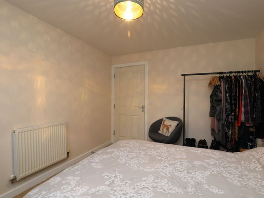 1 bed flat for sale in Tasker Square, Llanishen CF14, £135,000