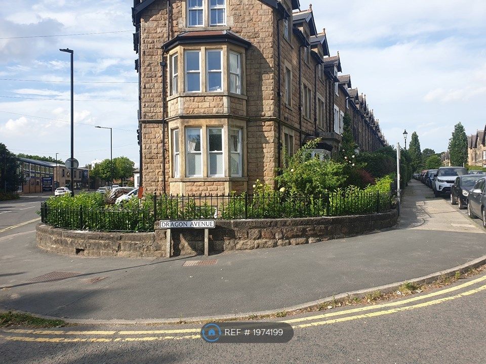 1 bed flat to rent in Dragon Avenue, Harrogate HG1, £600 pcm