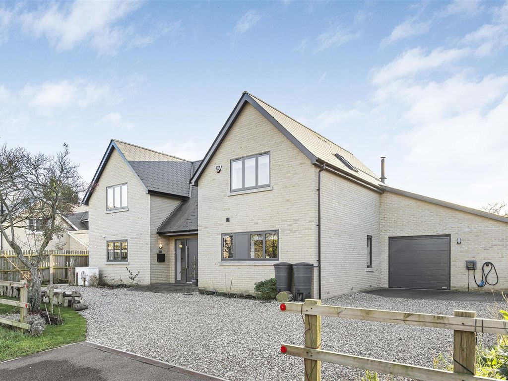 4 bed detached house for sale in Hemingford Road, St. Ives, Huntingdon PE27, £850,000