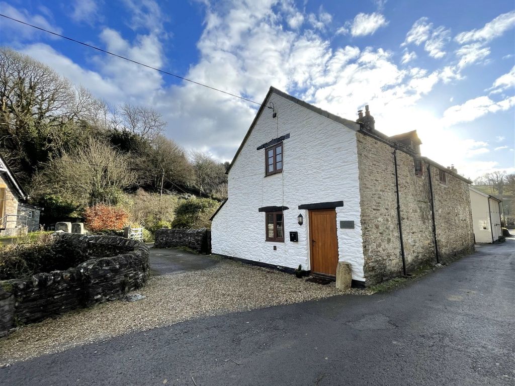 4 bed detached house for sale in Milton Combe, Yelverton PL20, £475,000