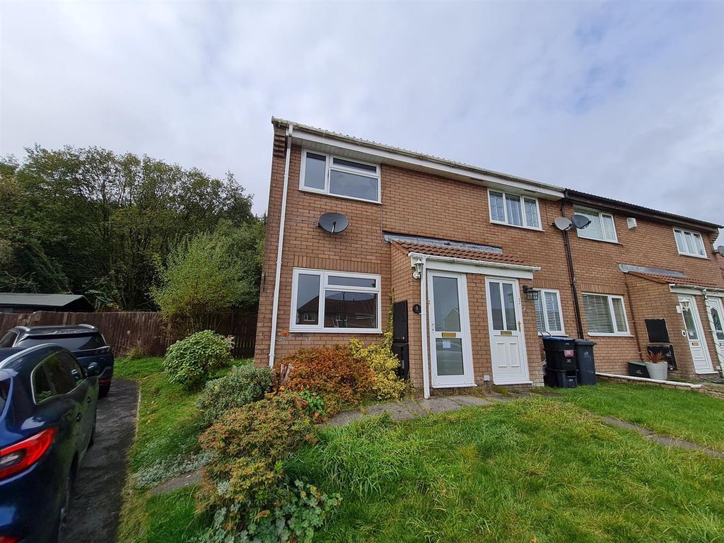 2 bed end terrace house to rent in Briar Close, Rassau, Ebbw Vale NP23, £650 pcm