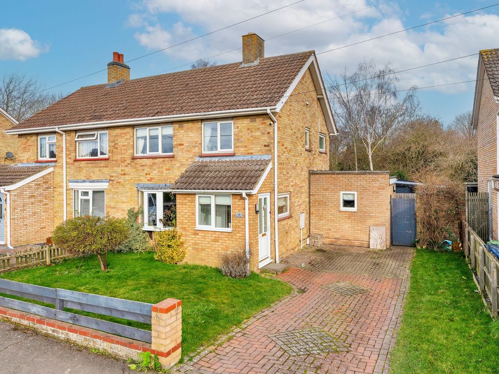 3 bed semi-detached house for sale in Pipers Close, Fowlmere SG8, £350,000