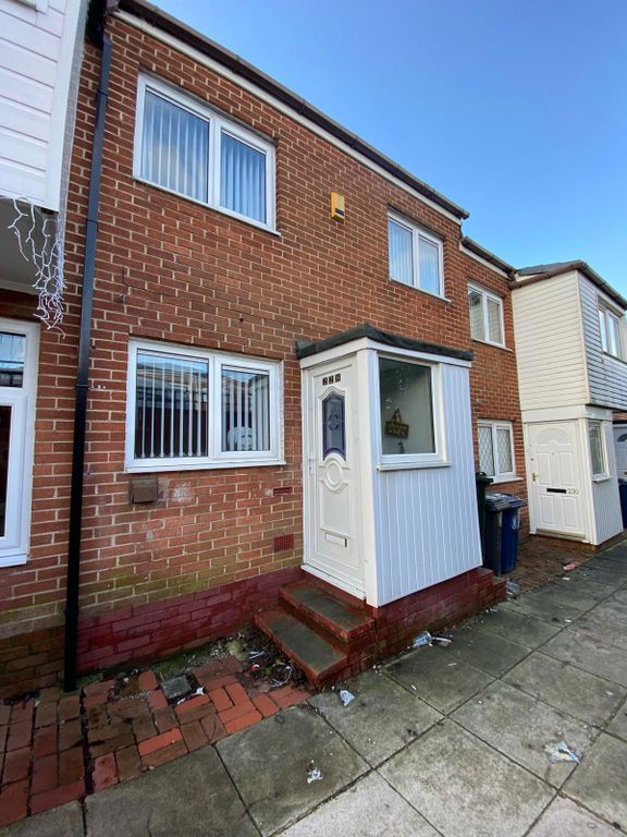 3 bed terraced house for sale in Carfield, Skelmersdale WN8, £70,000