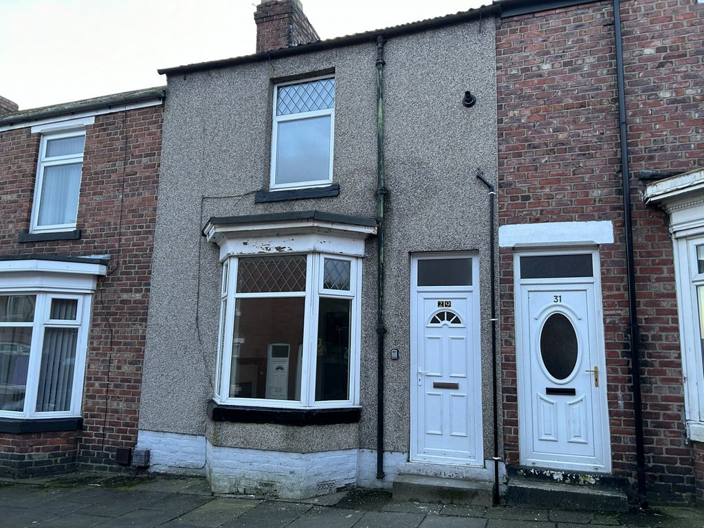 2 bed terraced house to rent in Shildon, County Durham DL4, £425 pcm