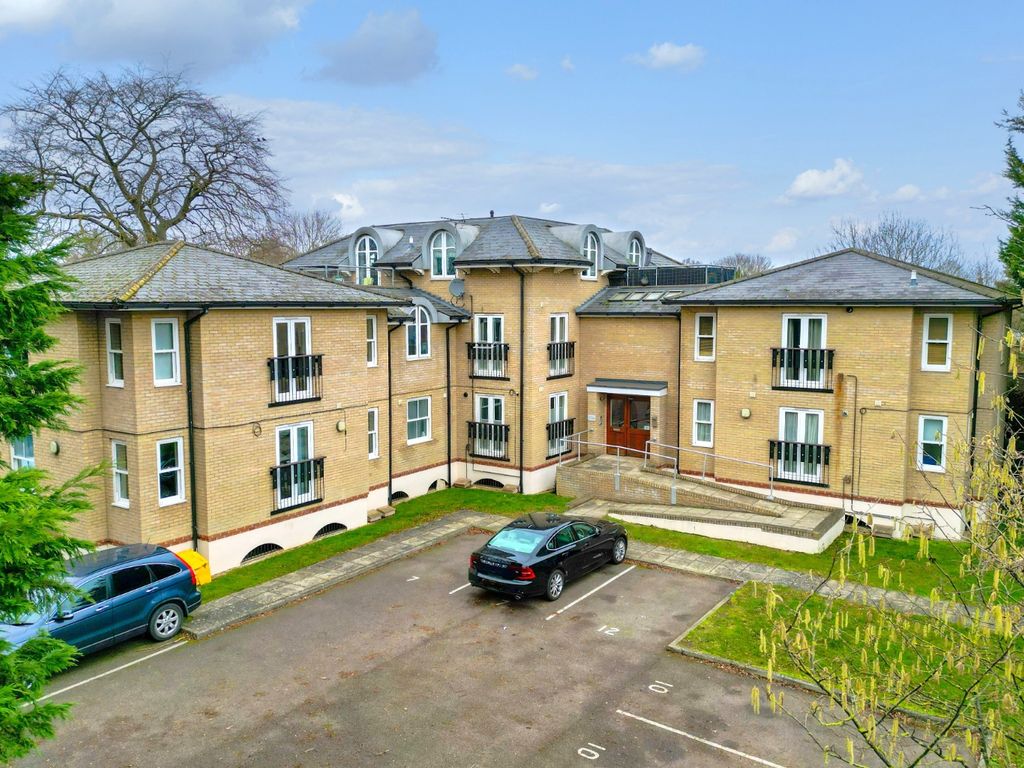 2 bed flat for sale in London Road, St. Ives, Cambridgeshire PE27, £265,000