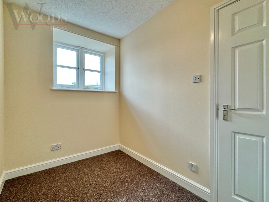 1 bed flat for sale in Apartment 7 The Granary Coronation Road, Totnes, Devon TQ9, £175,000