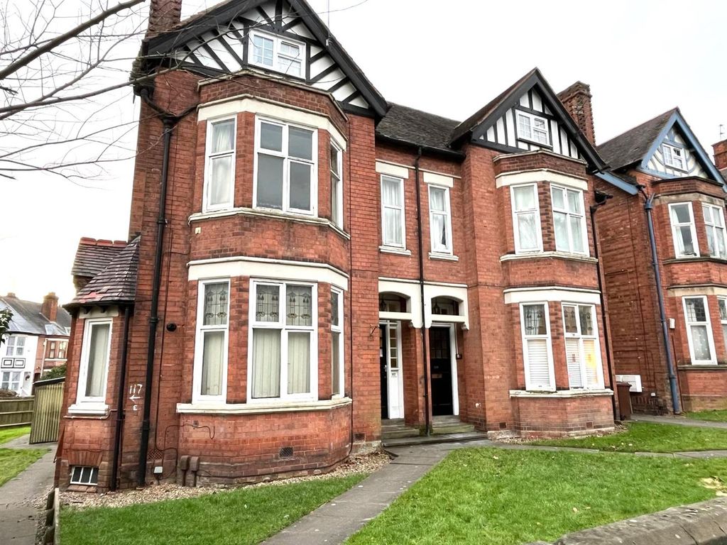 1 bed flat to rent in Tettenhall Road, Wolverhampton WV3, £650 pcm