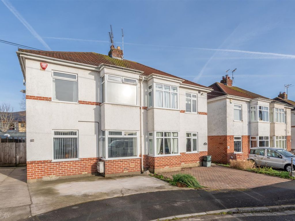 3 bed property for sale in Sherwood Road, Keynsham, Bristol BS31, £375,000