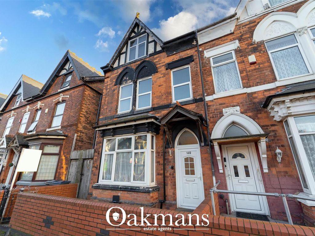 6 bed property to rent in City Road, Birmingham B16, £3,380 pcm