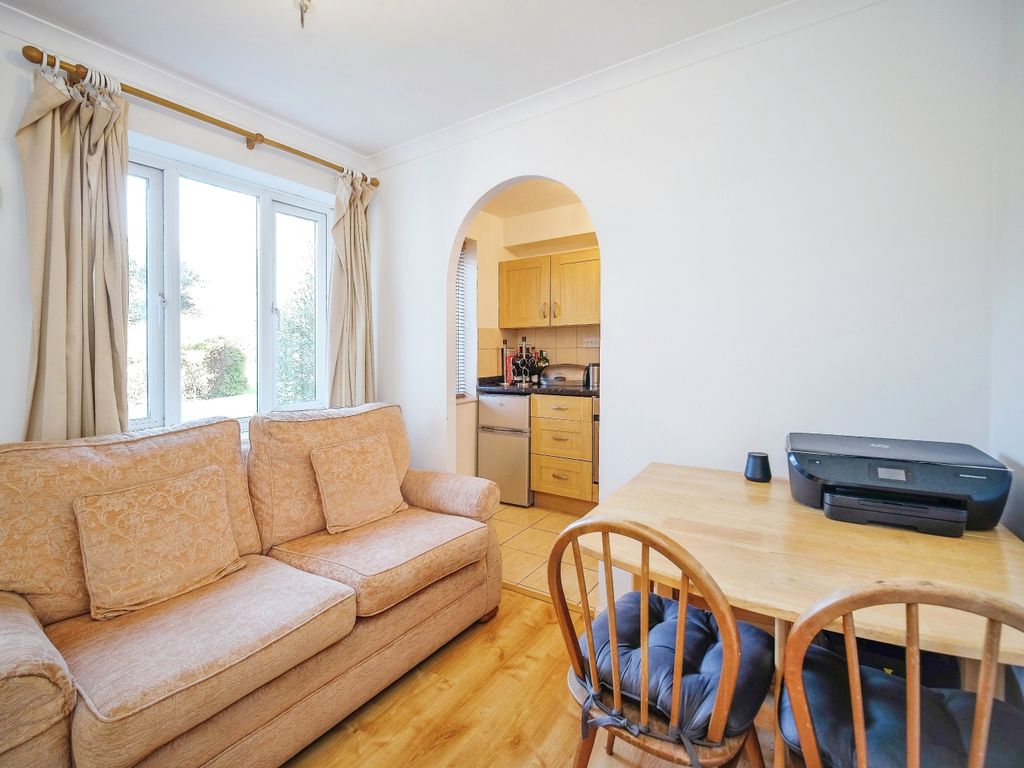 1 bed flat for sale in Boxford Ridge, Bracknell, Berkshire RG12, £170,000
